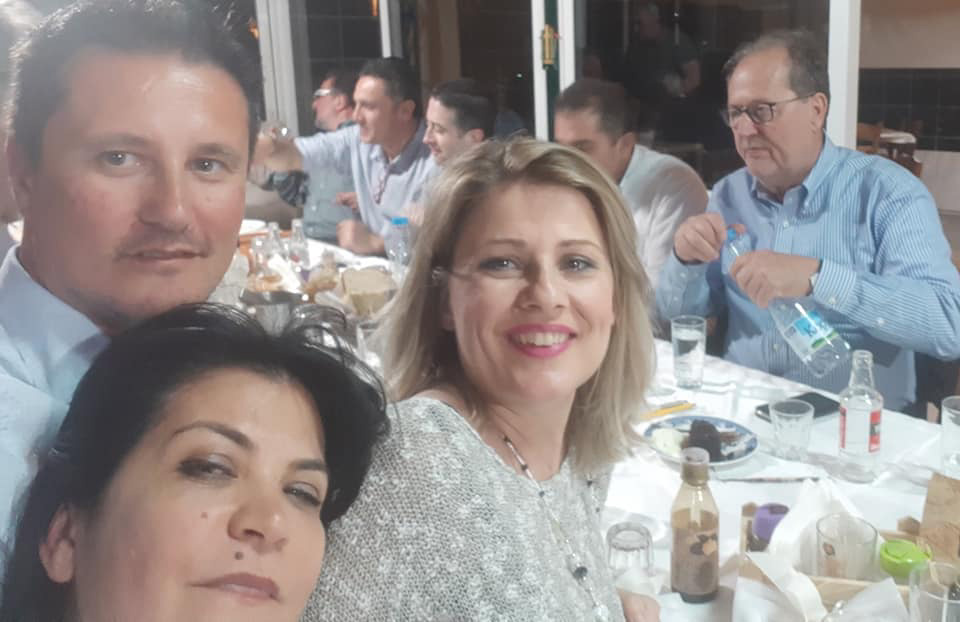 Πρόσκληση σε δείπνο…