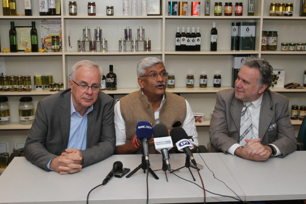 Ινδός Υπουργός Γεωργίας: «Η Ελλάδα είναι «Μέκκα του τουρισμού»