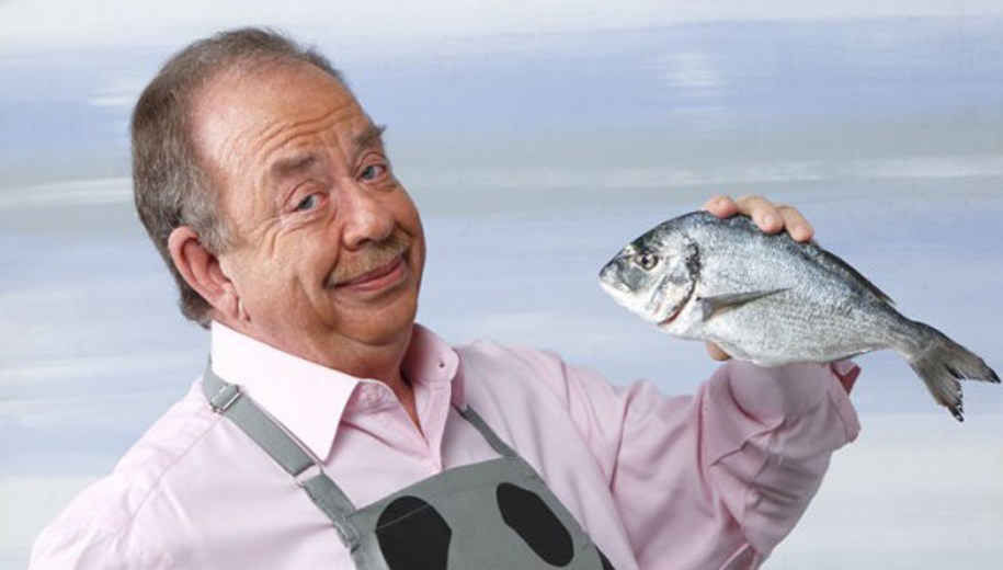 O Ηλίας Μαμαλάκης θα μαγειρέψει στην Κεντρική Αγορά της Καλαμάτας