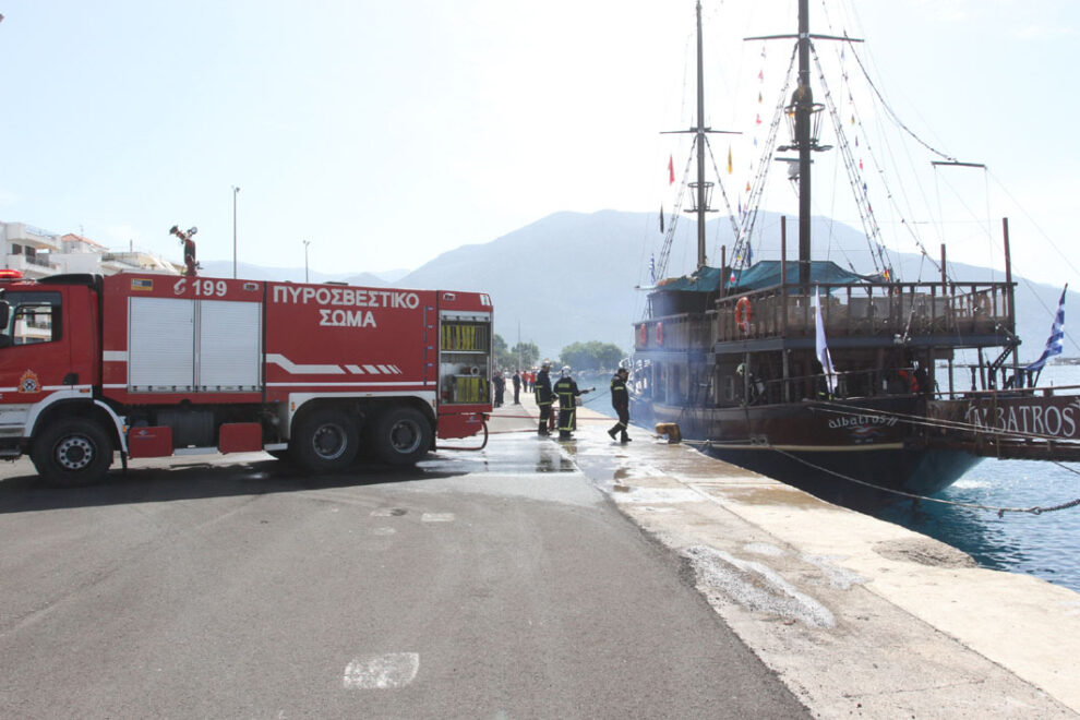 Άσκηση ρύπανσης και ατυχήματος στο Λιμάνι της Καλαμάτας