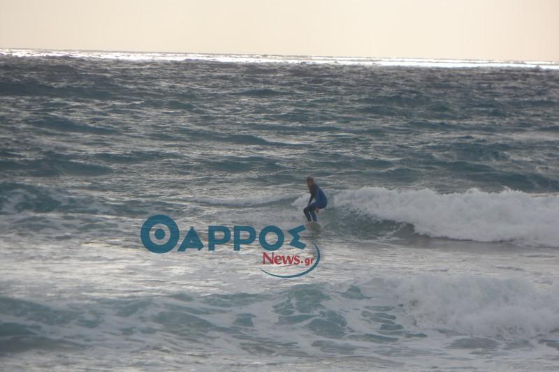 Life is better at lagouvardos beach break! (φωτογραφίες και βίντεο)