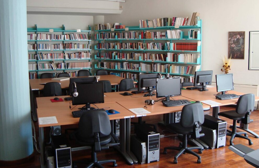 Κλειστή η Δημόσια Κεντρική  Βιβλιοθήκη Καλαμάτας λόγω κορωνοϊού