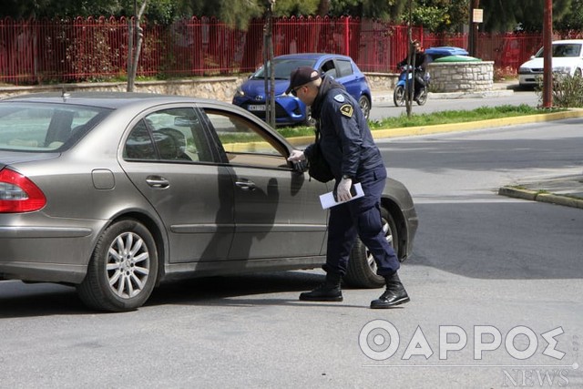 Περίπου 1.250 έλεγχοι από το Λιμεναρχείο  σε πολίτες και ένα «5χίλιαρο» σε ναυτικό