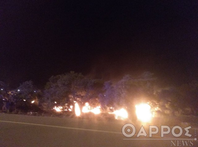 Εφιαλτική νύχτα με δύο φωτιές στην Κυπαρισσία