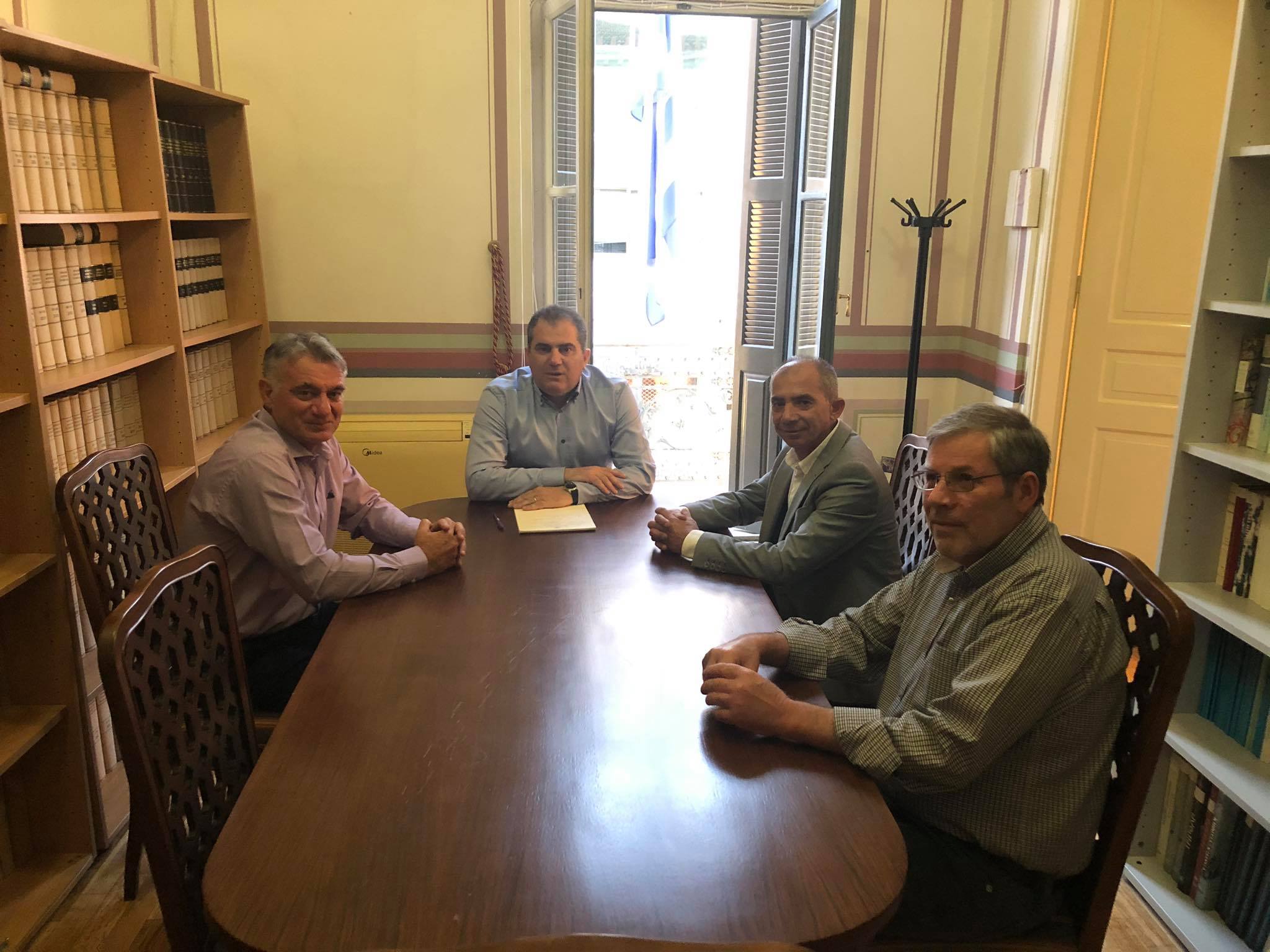 Ο Δήμος Καλαμάτας στο πλευρό των επαγγελματιών
