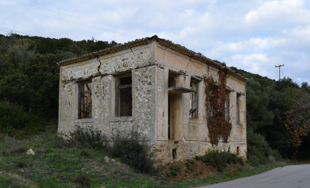 Ξεκινά από το υπουργείο η μελέτη αποκατάστασης του διατηρητέου Δημοτικού Σχολείου Κάτω Αμπελοκήπων