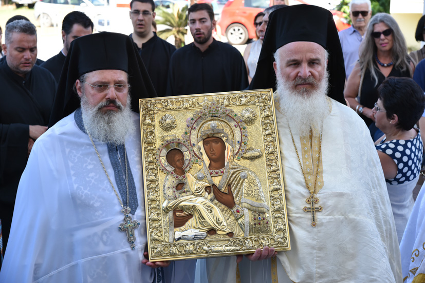 Η Φοινικούντα εόρτασε την Πολιούχο της, Παναγία Τριχερούσα