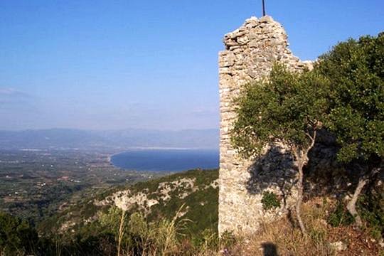 Απόδραση στο κάστρο του Πέρα