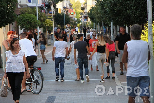 Ημέρα Προσφορών: Κάτι κινήθηκε, παρά τα πολλά κλειστά μαγαζιά