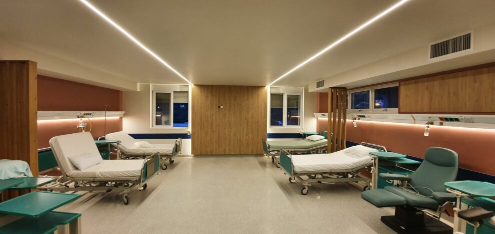 33 νέα κρούσματα και 12 οι νοσηλευόμενοι  με κορωνοϊό στο Νοσοκομείο Καλαμάτας