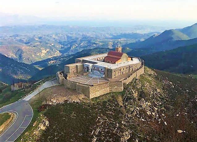 Πεζοπορία σε Μηλέα και  Ι.Μ. Παναγίας Γιάτρισσας με τον Ορειβατικό Σύλλογο Καλαμάτας