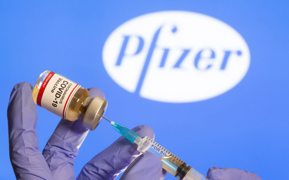Εγκρίθηκε το εμβόλιο των Pfizer και BioNTech στην Μ. Βρετανία