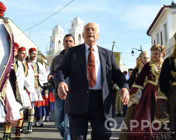 Πέθανε ο τελετάρχης Λάκης Ηλιόπουλος