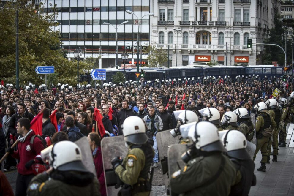 ΕΛ.ΑΣ: Απαγόρευση συναθροίσεων άνω των 100 ατόμων μέχρι την 1η Φεβρουαρίου