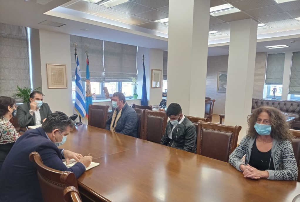 Συνάντηση δημάρχου Καλαμάτας με  τον πρόεδρο των Ρομά της ΕΛΛΑΝ ΠΑΣΣΕ