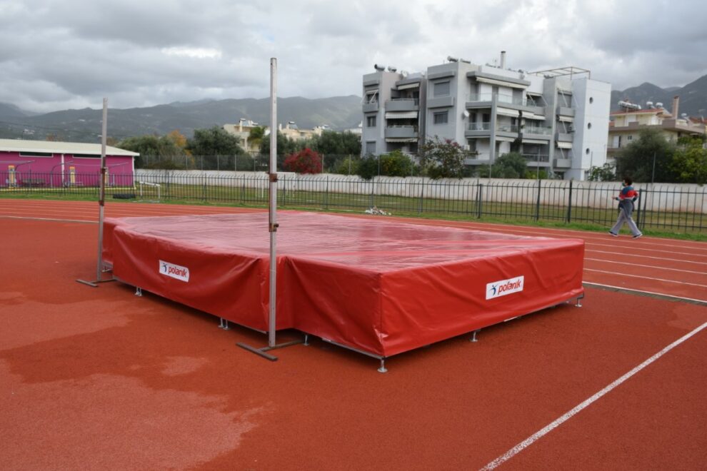 Νέο στρώμα ύψους προδιαγραφών  IAAF απέκτησε το Δημοτικό Στάδιο Καλαμάτας