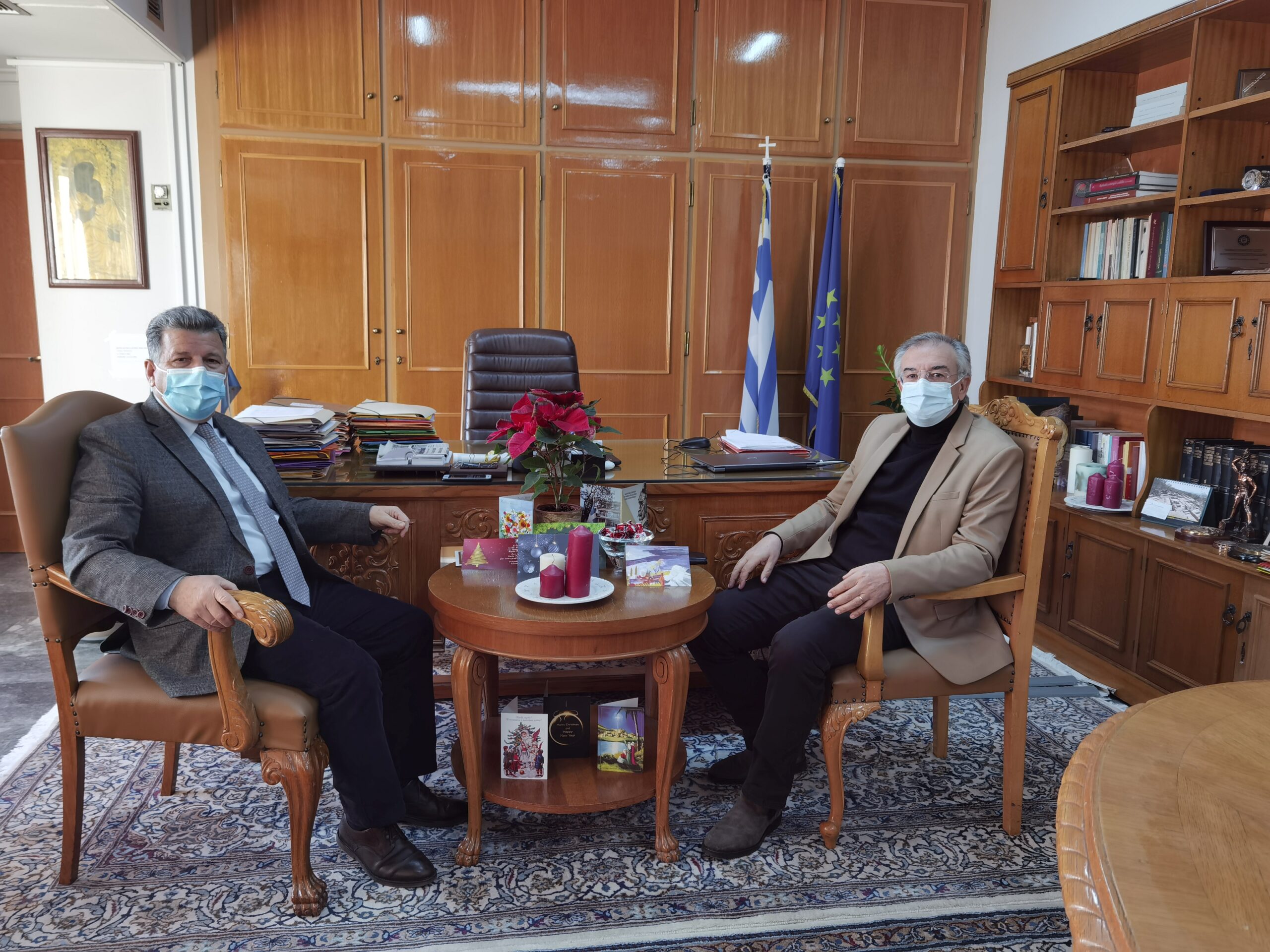 Συνάντηση αντιπεριφερειάρχη  με διοικητή Νοσοκομείου Κυπαρισσίας