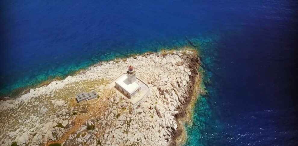 Ο πιο επιβλητικός φάρος στην Ελλάδα είναι το στολίδι της Μάνης