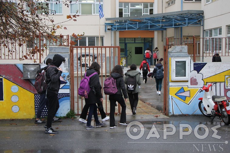 Καλαμάτα: Επέστρεψαν στις τάξεις οι μαθητές γυμνασίων και λυκείων