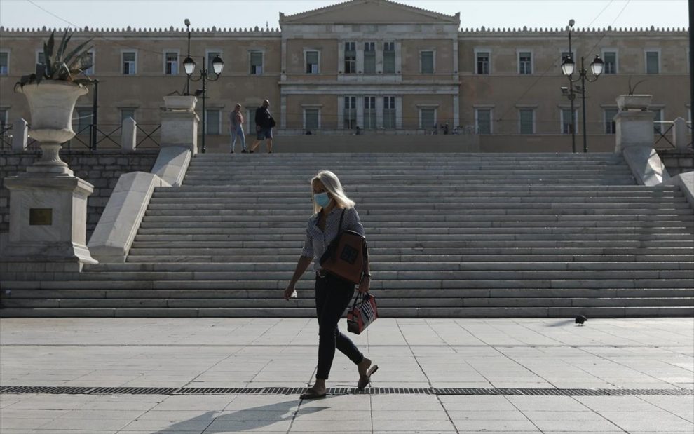 Έρχεται αυστηρό πλαίσιο μέτρων μετά την έκρηξη κρουσμάτων