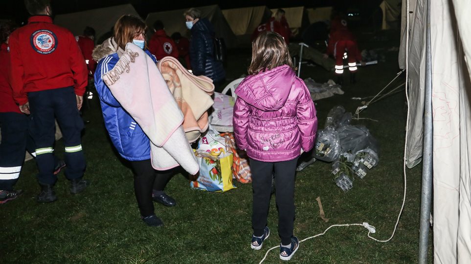 Καλαμάτα: Συγκέντρωση ειδών πρώτης ανάγκης για τους σεισμοπαθείς