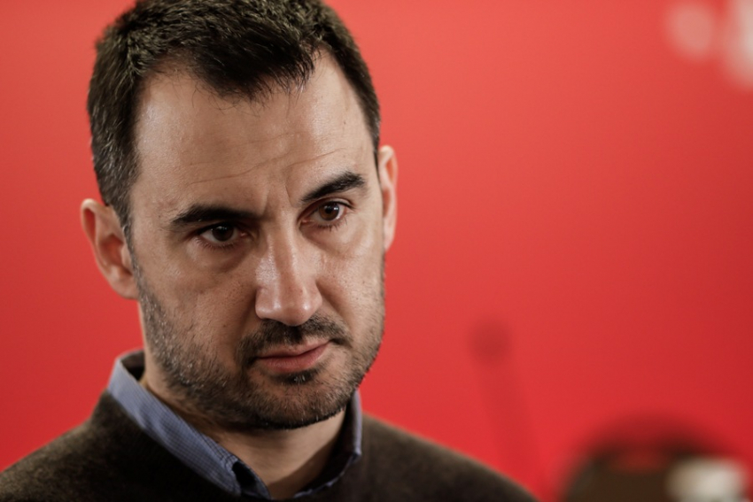 Αλέξης Χαρίτσης: «Να ελεγχθούν για τις  πρακτικές τους οι εισπρακτικές εταιρείες»