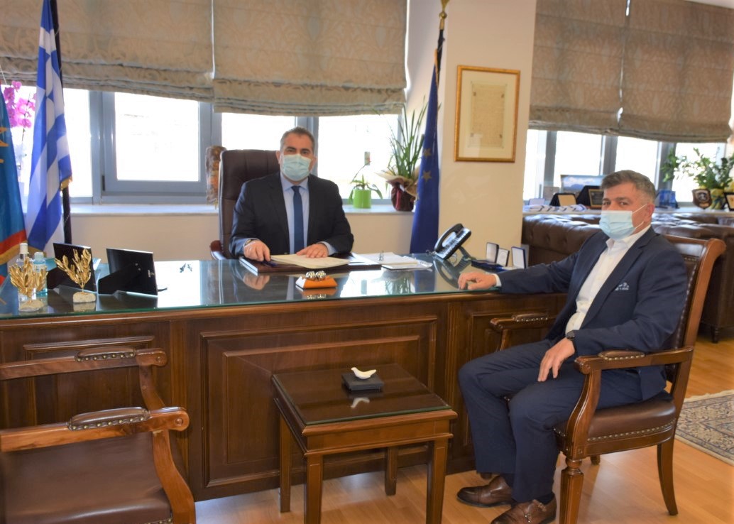 Άμισθος ειδικός συνεργάτης του δημάρχου Καλαμάτας