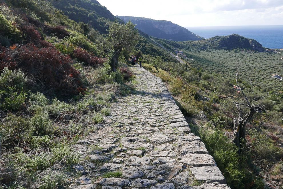 Πεζοπορία στη Καρδαμύλη με τον Ορειβατικό Σύλλογο Καλαμάτας