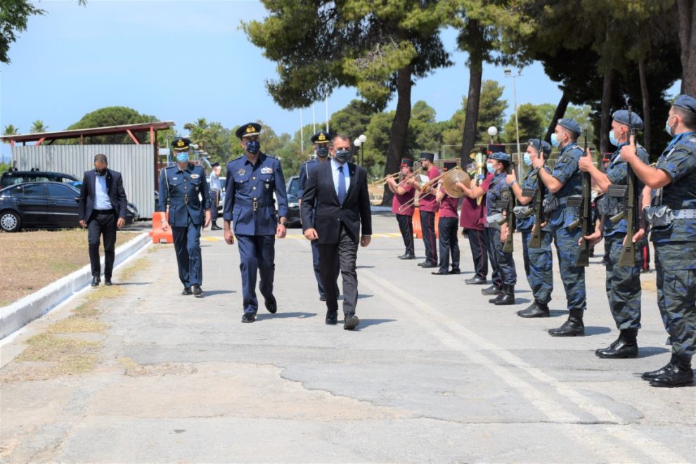 Στην Καλαμάτα ο ΥΠΕΘΑ Νίκος Παναγιωτόπουλος: Μπορούν να…συνυπάρξουν πολεμικό και πολιτικό αεροδρόμιο