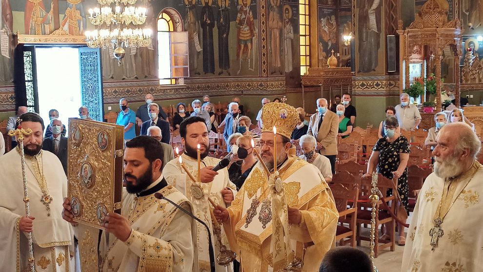 Η Κυριακή της Πεντηκοστής στην Καλαμάτα