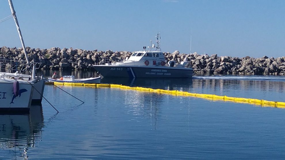 Καλαμάτα: Άσκηση ετοιμότητας για  αντιμετώπιση θαλάσσιας ρύπανσης