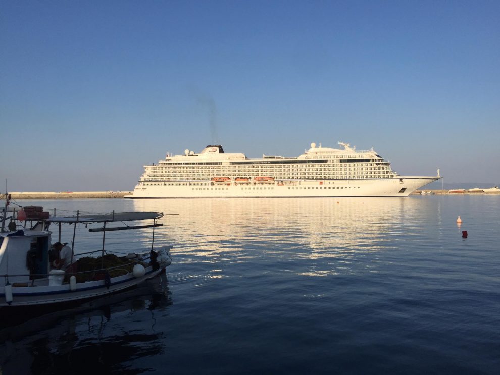 Μετά από 2 χρόνια έφτασε ξανά στην Καλαμάτα κρουαζιερόπλοιο