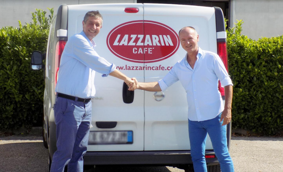 Εμπορική συνεργασία της  εταιρείας “ Γ. ΣΠΙΝΟΣ ΚΑΙ ΣΙΑ ΟΕ ” με την Ιταλική εταιρεία “Lazzarin Cafe”