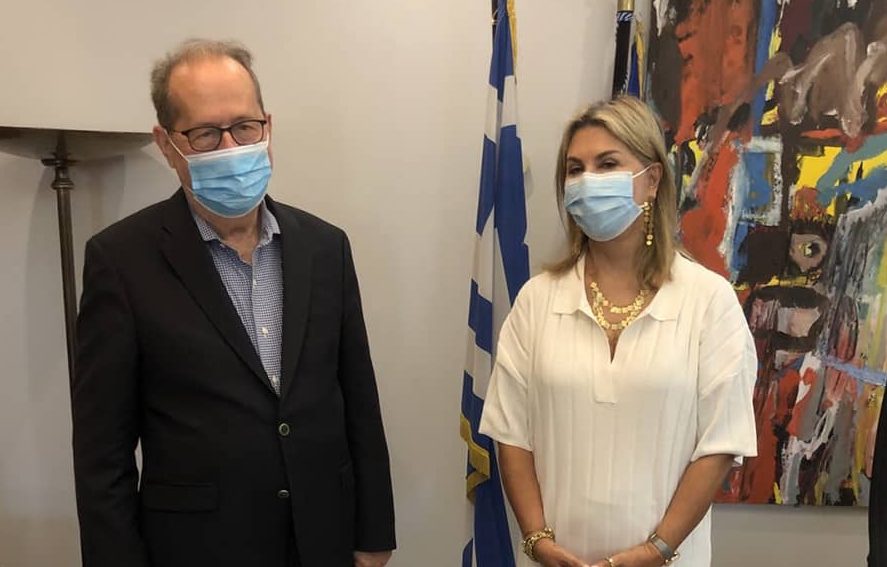 Συνάντηση περιφερειάρχη με την υφυπουργό Παιδείας με θέμα την υποβάθμιση των Δημοτικών Σχολείων Μεσσηνίας