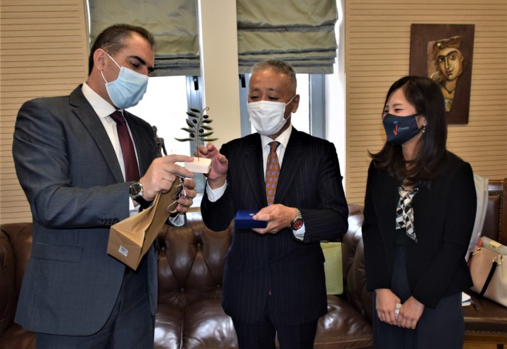 Ο Ιάπωνας πρέσβης επισκέφτηκε τη Μεσσηνία με ενδιαφέρον για επενδύσεις