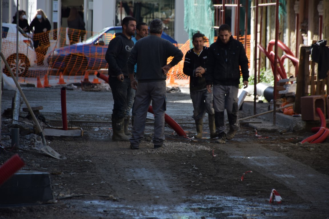 Εργασίες σκυροδέτησης  ξεκίνησαν στην οδό Σφακτηρίας