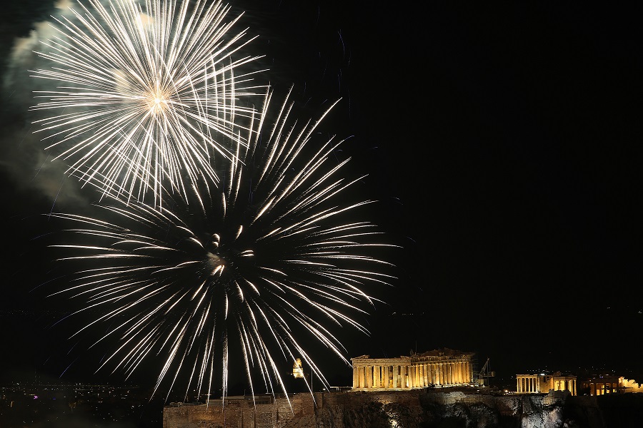 Ευχές από τον πολιτικό κόσμο για το νέο έτος