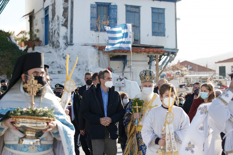 Κ. Μητσοτάκης από Αγ. Ευστράτιο: «Το πραγματικό νόημα των Φώτων είναι η αλήθεια, η οποία σώζει»