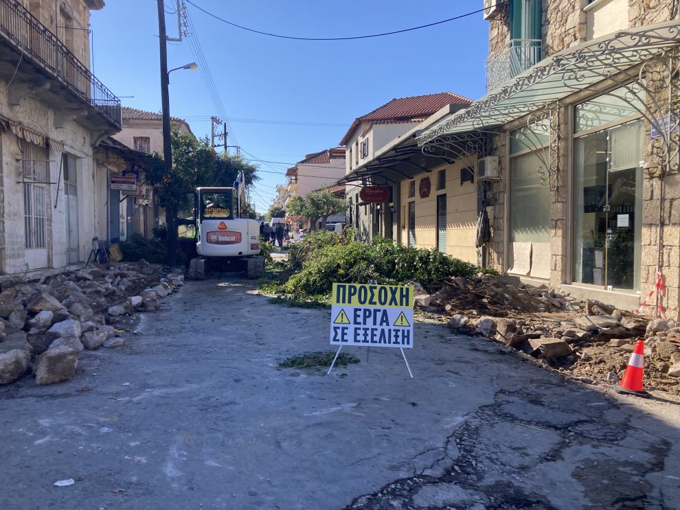 Απορίες και ερωτήματα κατοίκων και επαγγελματιών της Κυπαρισσίας για τις εργασίες που εκτελούνται