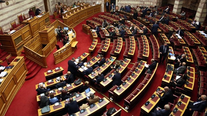 Βουλή: Συνεχίζεται για 2η ημέρα η συζήτηση επί της πρότασης δυσπιστίας του ΣΥΡΙΖΑ κατά της κυβέρνησης