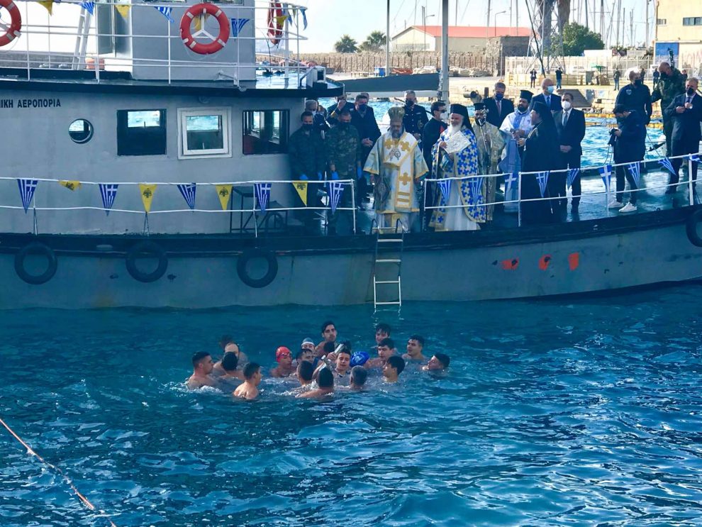 Με λαμπρότητα εορτάστηκαν τα Θεοφάνεια στην Καλαμάτα