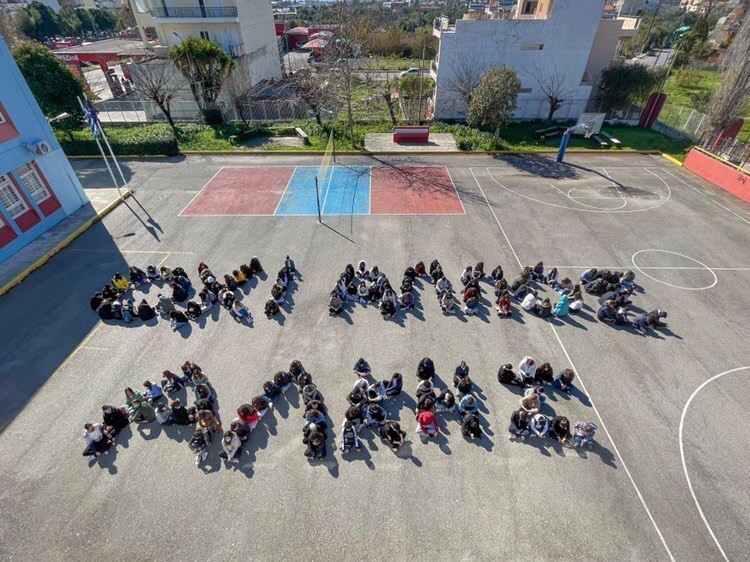 4ο ΓΕΛ Καλαμάτας: Οι μαθητές έστειλαν το δικό τους μήνυμα για τη δολοφονία του Άλκη