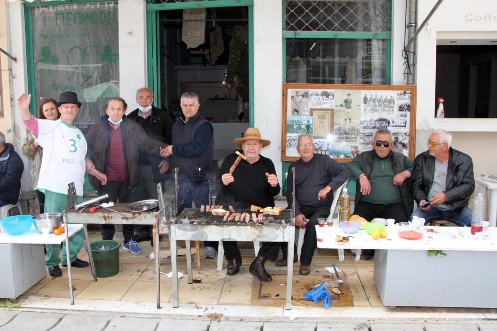 Παραδοσιακά γιορτάζεται η φετινή Τσικνοπέμπτη σε Καλαμάτα και Μεσσήνη