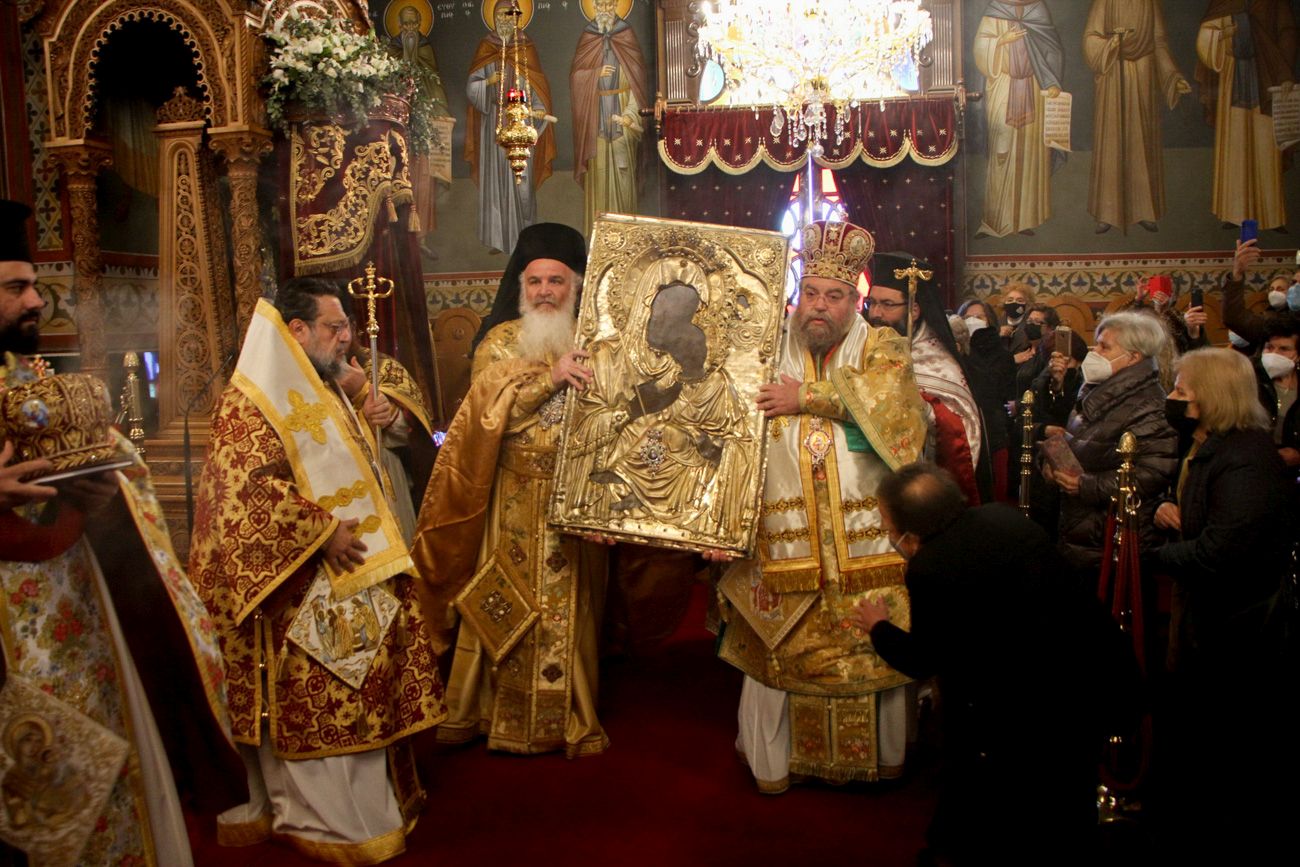 Καλαμάτα: Στο θρόνο της επέστρεψε η Παναγία Υπαπαντή
