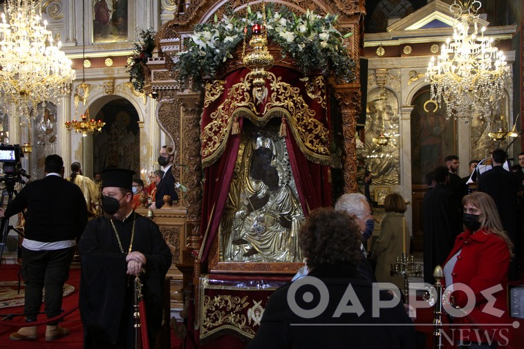 Ζωντανά η Θεία Λειτουργία από το Ναό της Υπαπαντής (βίντεο)