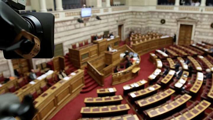 Στην Ολομέλεια το νομοσχέδιο για την ενίσχυση της αμυντικής θωράκισης της χώρας