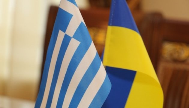 «Οι Έλληνες της Ουκρανίας δεν θα χαθούμε» – Τρεις Ελληνίδες της Ουκρανίας στέλνουν μήνυμα ενότητας