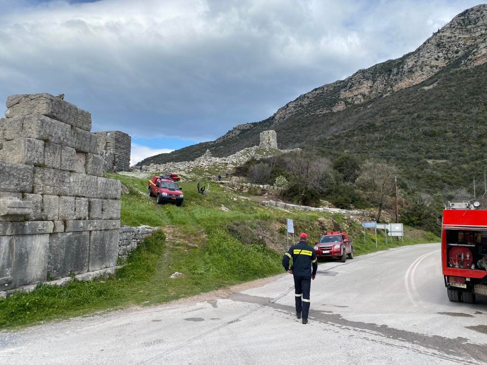 Καλύτερη η εικόνα στις φωτιές σε Σκάλα, Πλατανόβρυση και Αρκαδική Πύλη