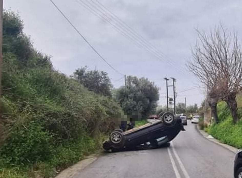 Καλαμάτα: Αυτοκίνητο ντελαπάρισε στην περιοχή του Κάστρου