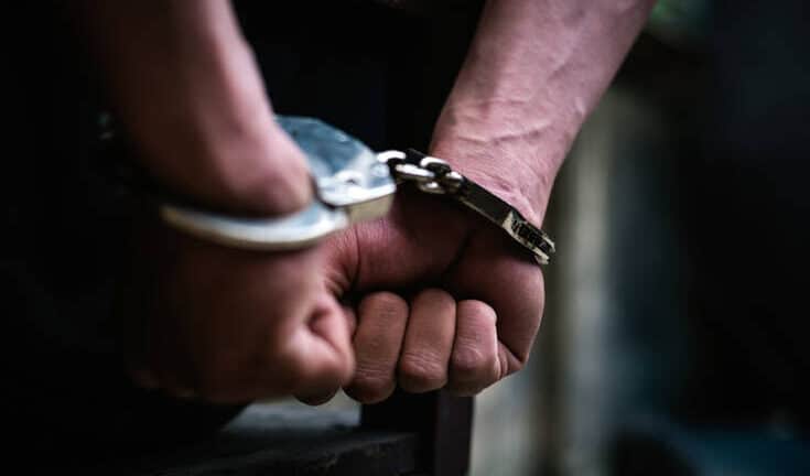 Πλατύ: Συνελήφθη 34χρονος με μικροποσότητα χασίς